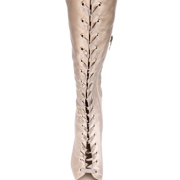 GIANVITO ROSSI Authentic 
Beige satin over-theknee - Picture 2 of 8